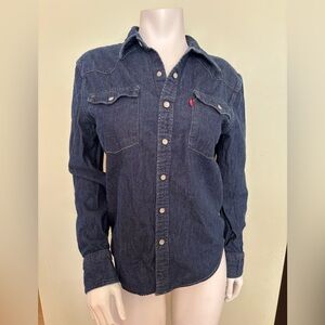 Levi’s Iconic Western Snap Button Denim Shirt